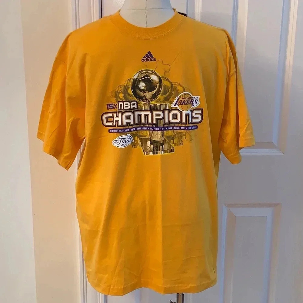 Los Angeles Lakers 15x Champions T- Shirt Tee Adidas NEW WITH TAGS VINTAGE Sz XL